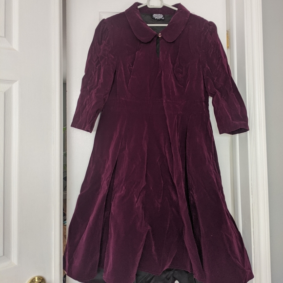 Vintage A line velvet dress - Picture 3 of 3